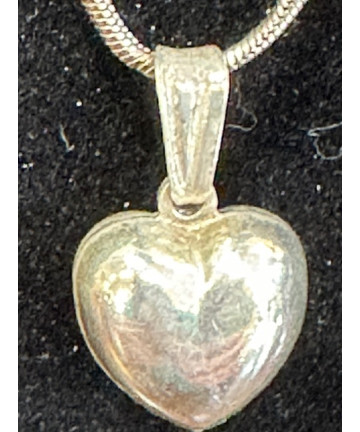 Collana, catenina con cuore...