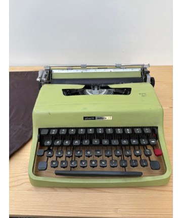 Olivetti Lettera 32 verde
